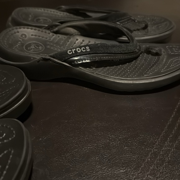 Croc sandals - Picture 3 of 3